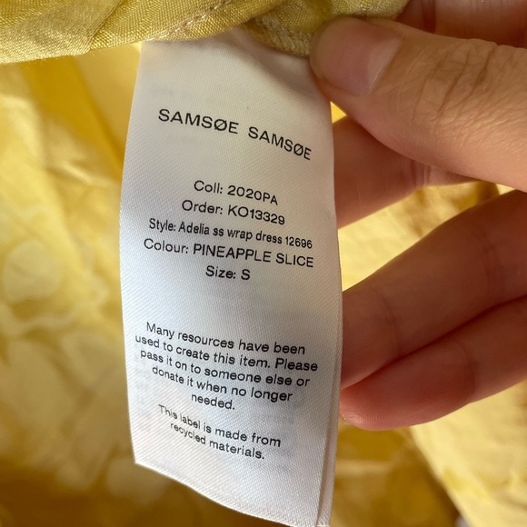 Samsoe Samsoe Adelina Tonal Jasquard Wrap Dress - Picture 11 of 11